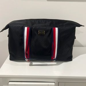 Tommy Hilfiger duffel/weekend bag